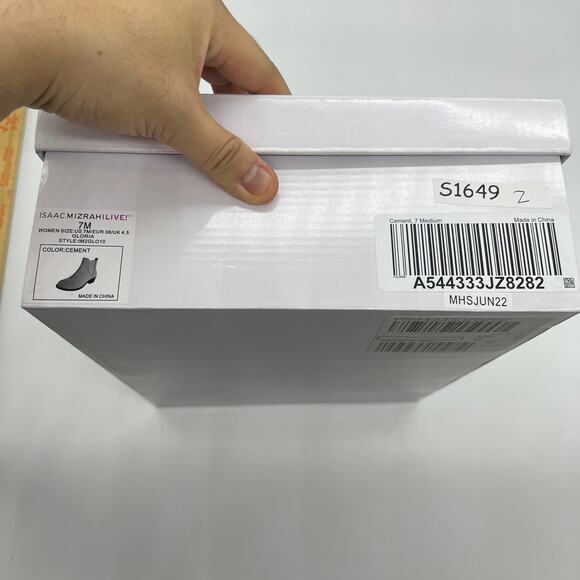 Isaac Mizrahi Live! Suede Ankle Boot Womens Size 7 Medium Gray Chelsea Boot - Picture 11 of 12